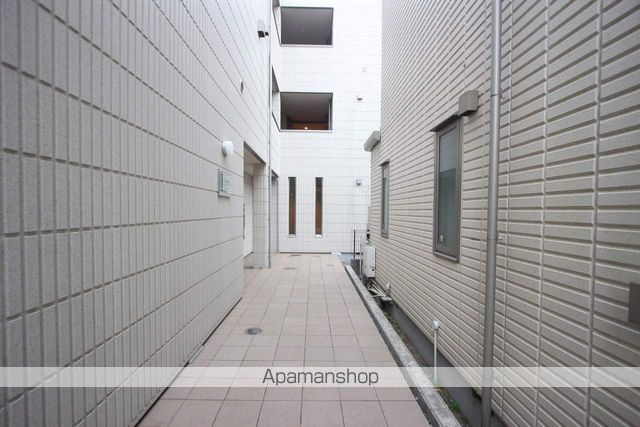 グレーヌの玄関写真