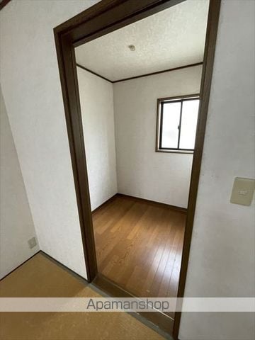 近鉄京都線 久津川駅 徒歩10分 2階建 築29年の内装写真