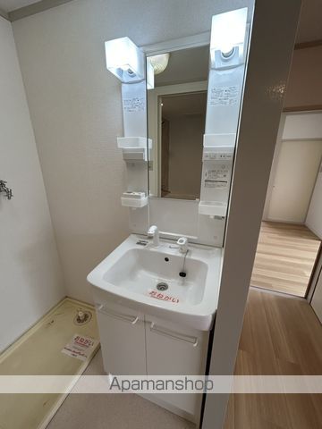 第二グリーンマンション服部の内装写真