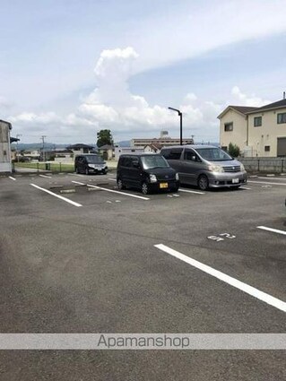 レオパレス太樹[1K/23.18m2]の駐車場1