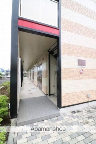 レオパレス瑞穂東の玄関写真