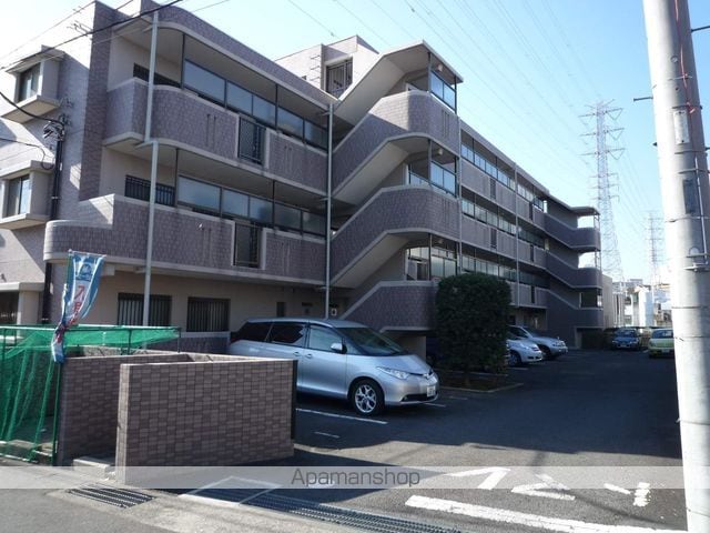 エクセル伊勢原の外観写真
