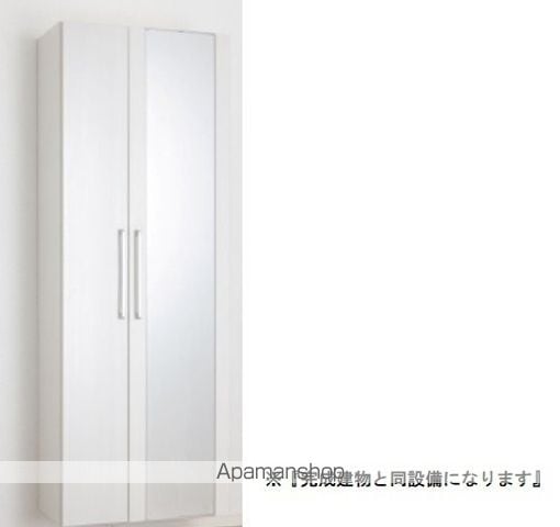 ニューパインクレストの内装写真