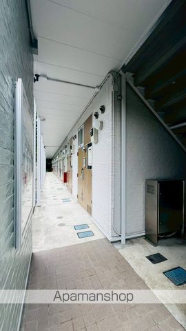 レオパレストミーズの玄関写真