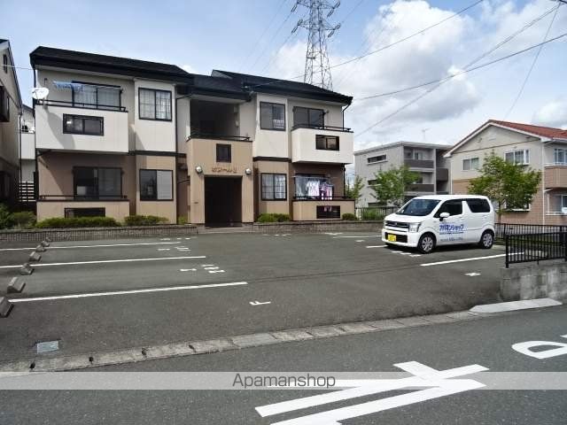 ボヌールIIの外観写真
