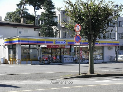 東石川ＮＯ住宅[2LDK/60.45m2]の周辺1