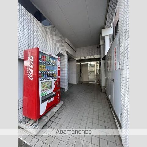 恒志堂伏見ビルの玄関写真