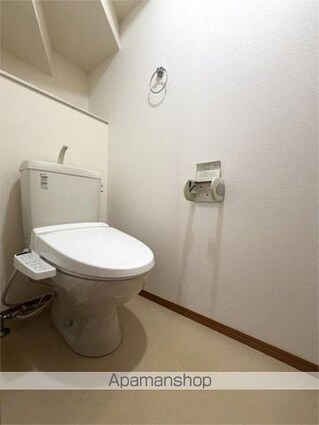 フェルト　Ｂ[2LDK/58m2]のトイレ