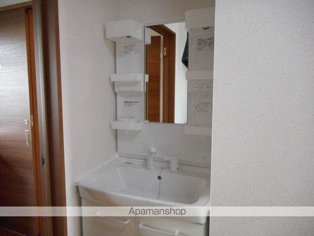 apartment 北海道中川郡池田町字清見
清見の賃貸情報を見る
物件地図