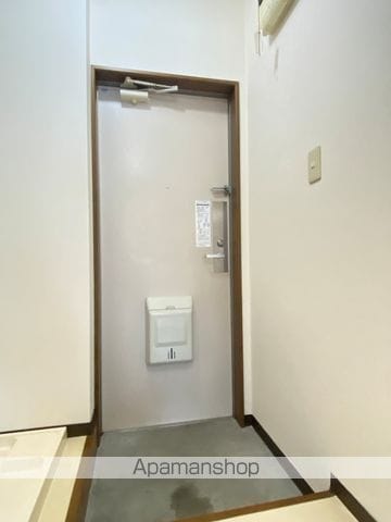 ネアロスの内装写真