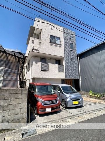 Y.M.Rの外観写真