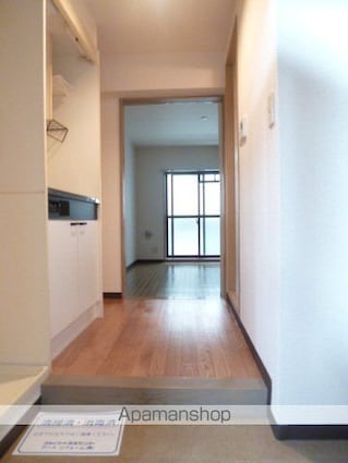 スカイコート西新宿第２[1R/18.53m2]の玄関