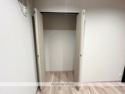 ビバン・メゾン[1LDK/84.34m2]の収納