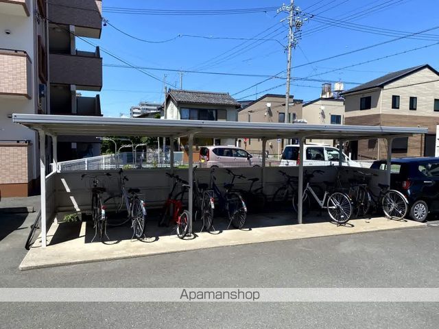 AKOYA・PERLE Iの玄関写真