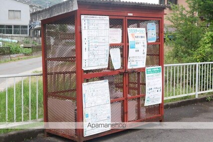 岡山県笠岡市生江浜[1LDK/40.15m2]の共用部1