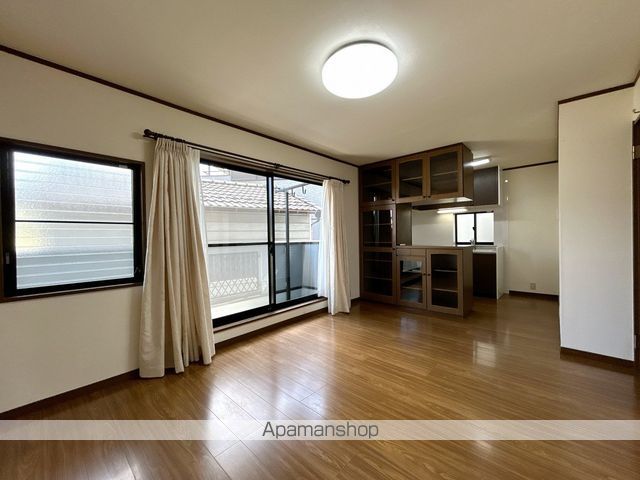 鶴瀬西2丁目戸建の内装写真