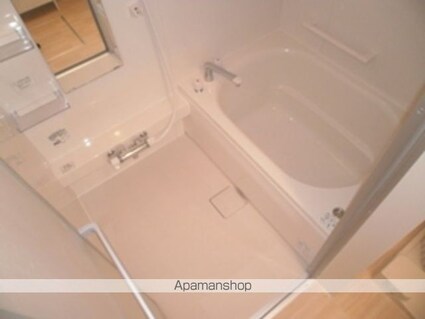 フィオーレ野崎ＩＩＩ[1LDK/33.61m2]のバス