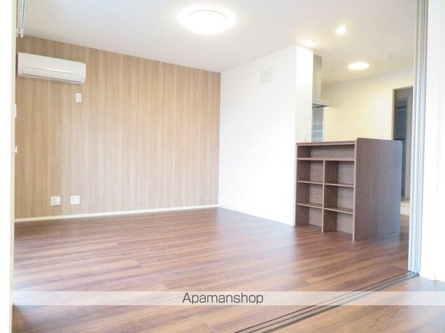 DーROOM沖の内装写真