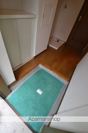 メゾンしんとみ[1R/29.37m2]の玄関