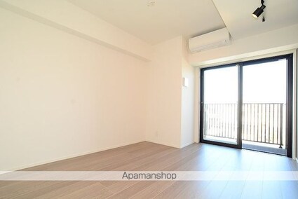 グランドコンシェルジュ池袋本町イースト[1K/26.61m2]のリビング・居間1