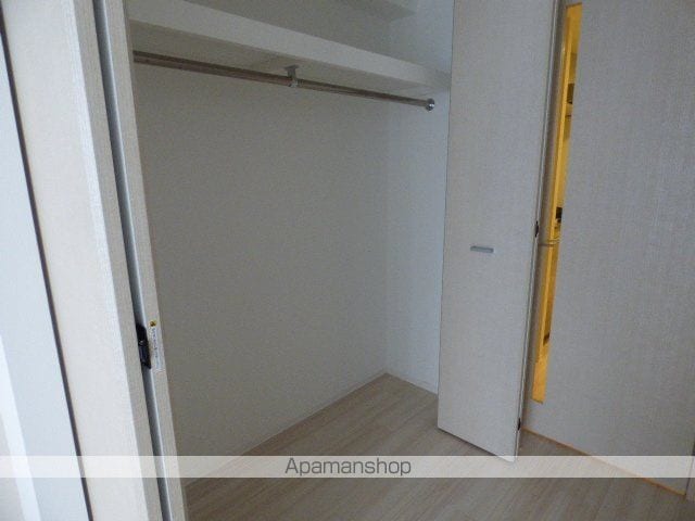 コンフォリア心斎橋EASTの内装写真