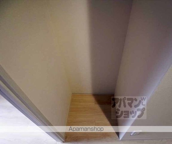 STANDZ今出川通の内装写真