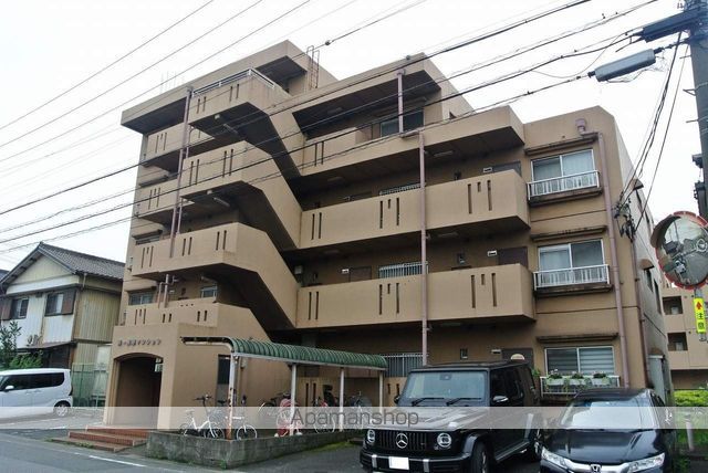 第一新海マンションの外観写真