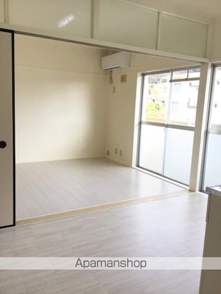 ヴィラナリー瀬戸田１号棟[2DK/38.46m2]のリビング・居間