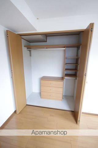 キャトル セゾンの内装写真