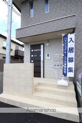 プライムロードの玄関写真