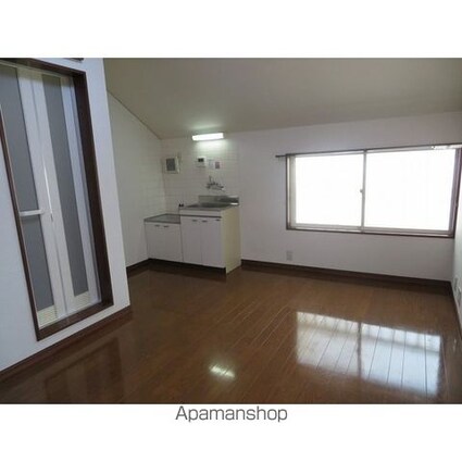 ガーデンテラスＩＮＡ[1R/16.84m2]のリビング・居間