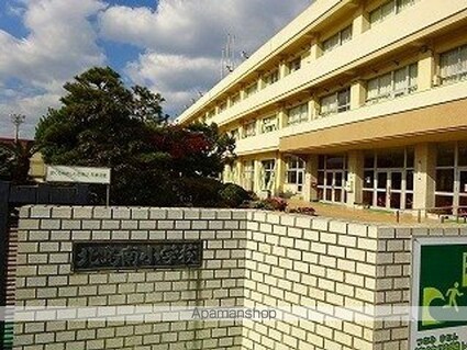 ルミエール応神Ⅰ[1R/30m2]の周辺8