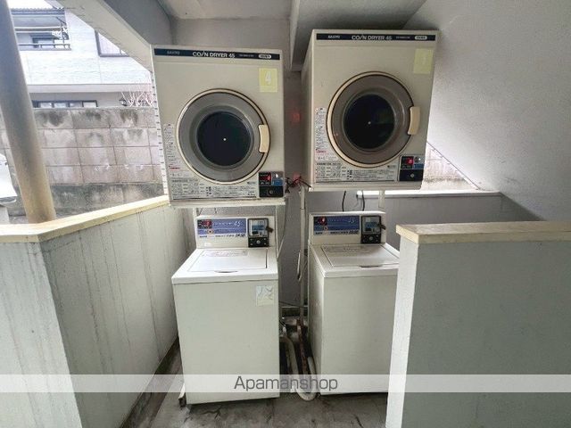 クロノス川越上戸の内装写真