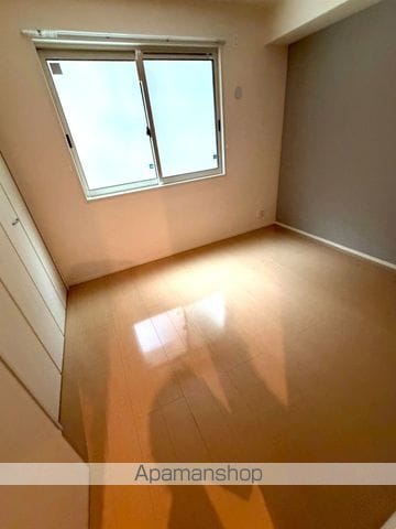 リアン トゥールの内装写真