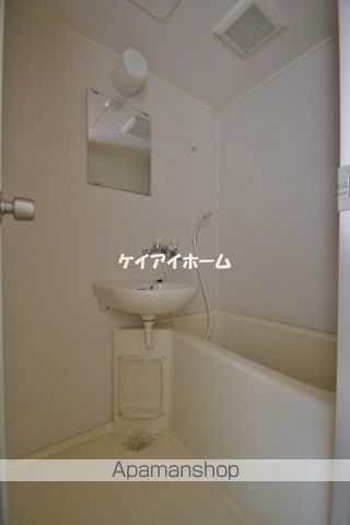 山陽本線 岡山駅 徒歩33分 5階建 築32年の内装写真
