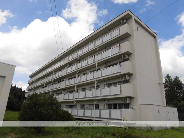 ビレッジハウス藤沢1号棟の外観写真