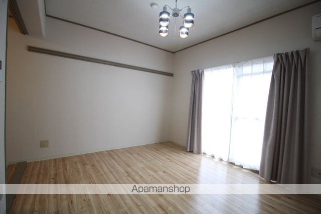 プリメゾン岡山南方の内装写真