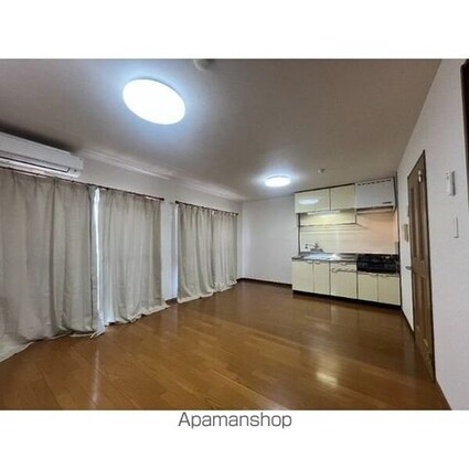 Ｌｉｍｐｉａプレステージサザン[1LDK/43.74m2]のリビング・居間