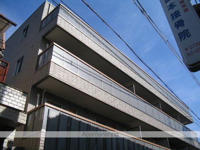 エバーグリーン若江岩田の外観写真