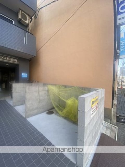 和歌山県和歌山市新中通２丁目[1R/18.36m2]の外観3
