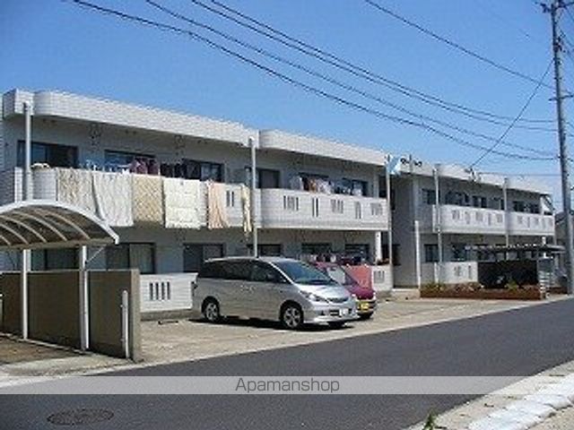 ペアーハイツの外観写真