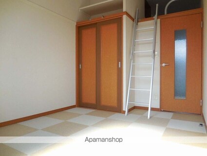 レオパレスクラージュ[1K/19.87m2]のリビング・居間2