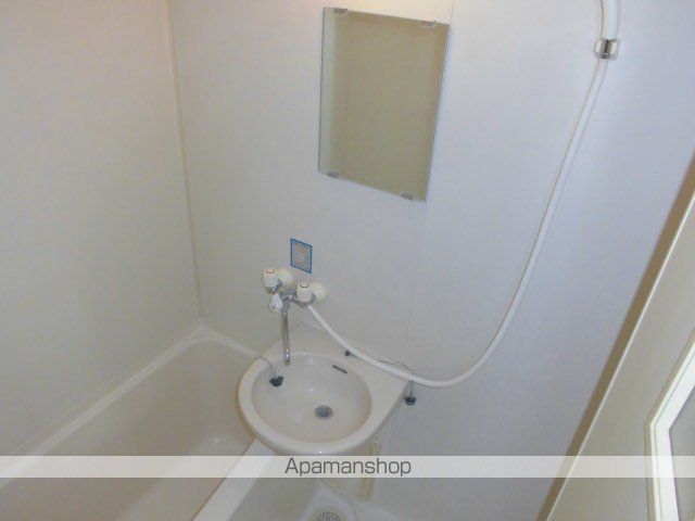 ビッグバーンズマンション新屋敷の内装写真