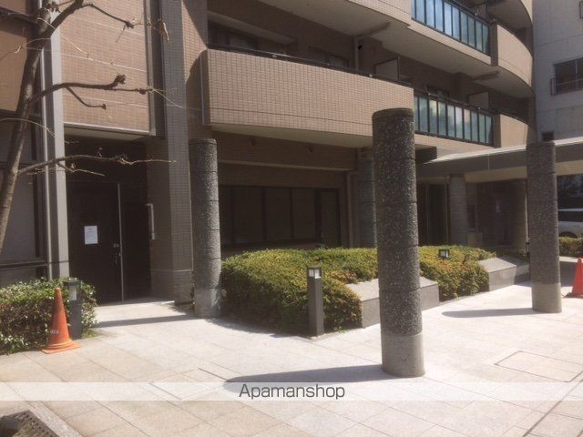 コーポレート連雀2号棟の外観写真