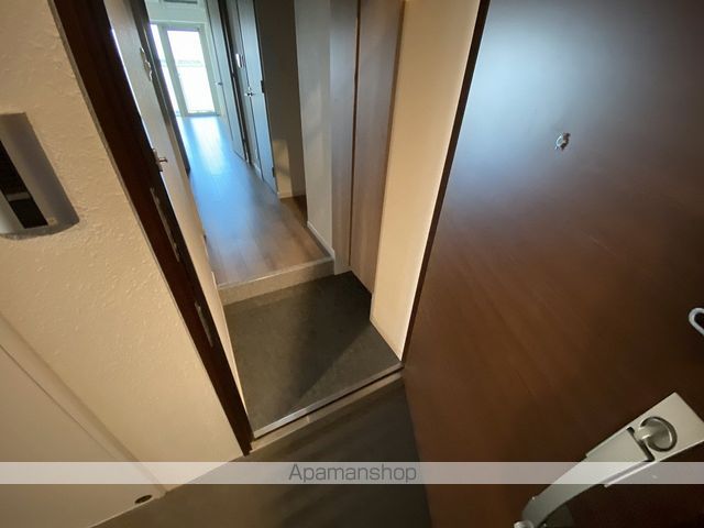 小田急伊勢原駅前マンションの内装写真