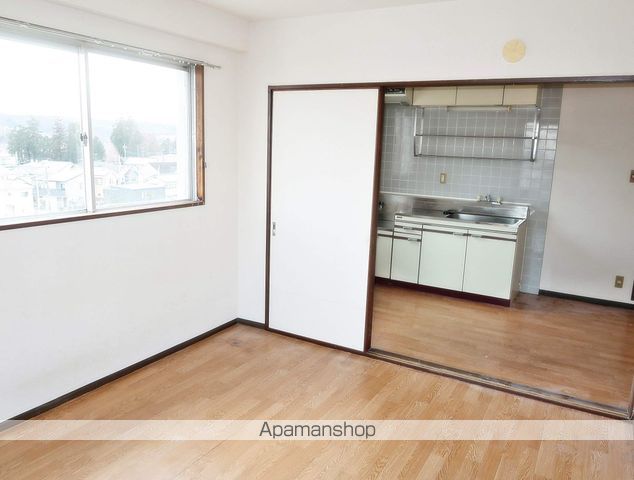 サンボウ仏子の内装写真