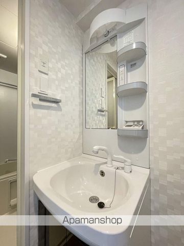 SーRESIDENCE東海通の内装写真