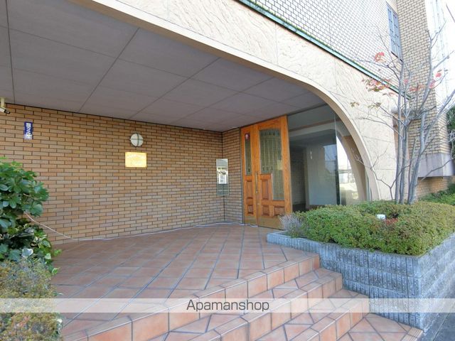 ルーミネス芦谷二番館の玄関写真