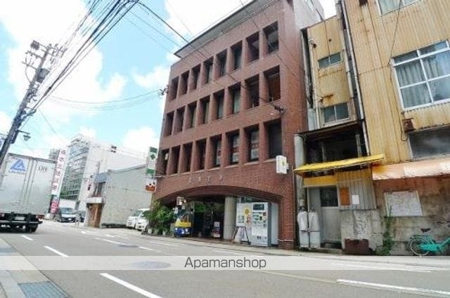 堤町ビルの外観写真