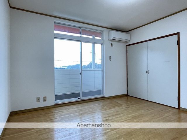 舘山寺サウスコーポの内装写真